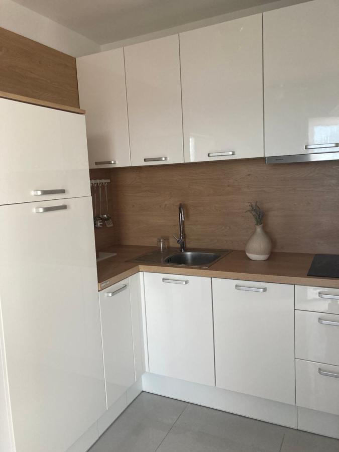 Apartman Hmelina Vrsi Esterno foto