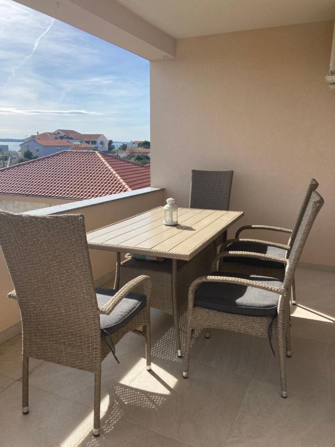 Apartman Hmelina Vrsi Esterno foto