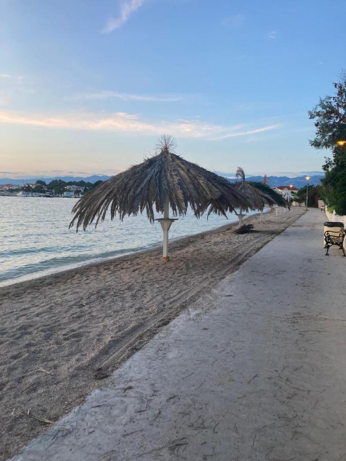 Apartman Hmelina Vrsi Esterno foto